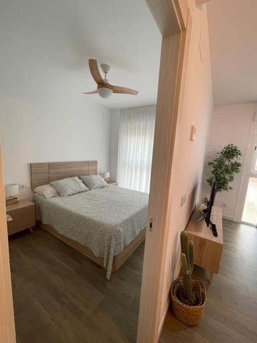 Rincón de la Victoria Lovely Beach Apartment מראה חיצוני תמונה