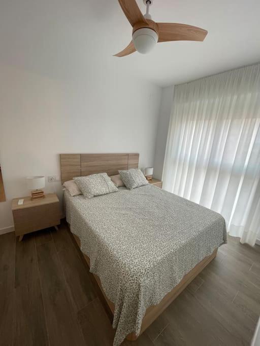 Rincón de la Victoria Lovely Beach Apartment מראה חיצוני תמונה