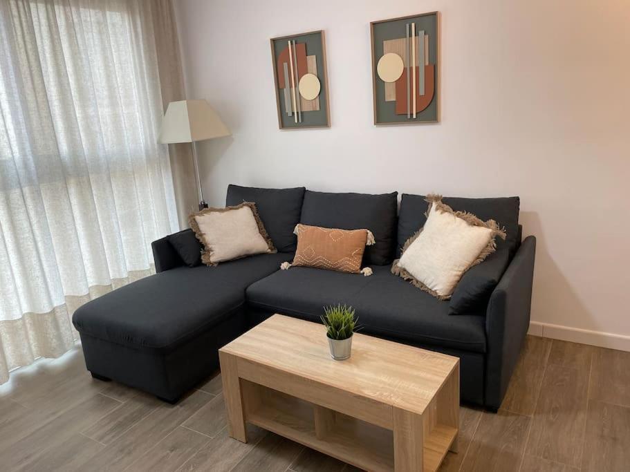 Rincón de la Victoria Lovely Beach Apartment מראה חיצוני תמונה